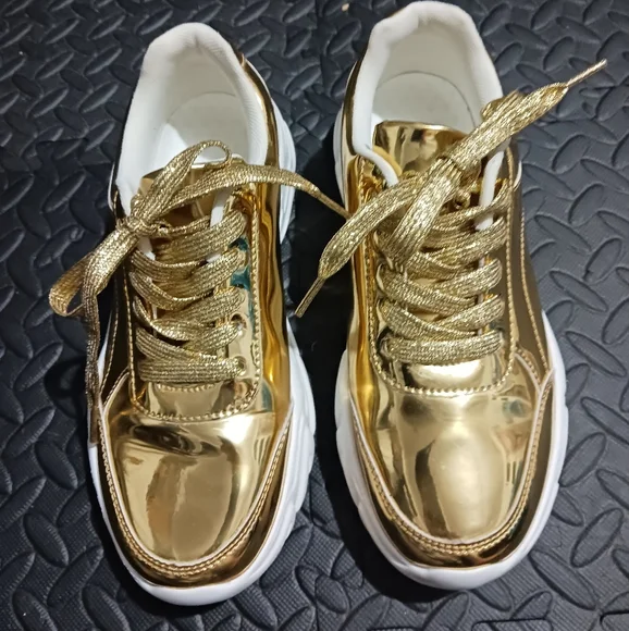 Women Gold Mirror Sneakers - Picture 4 of 10